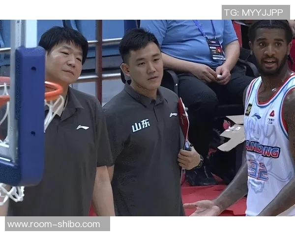 裁判频频争议判罚是否在影响雷霆争夺好签的机会 裁判频频争议判罚是否在影响雷霆争夺好签的机会